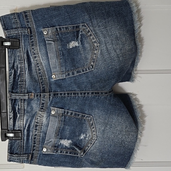 Wallflower Indigo Distressed Denim Shorts Junior 11 - Picture 4 of 6